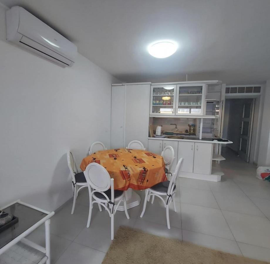 Manhattan Apartment Эмпуриабрава Экстерьер фото